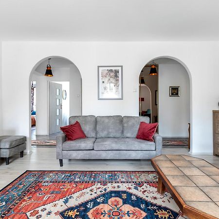Wonderful 2- Bedroom Apartment With Soul Wwa70 Varsóvia Exterior foto