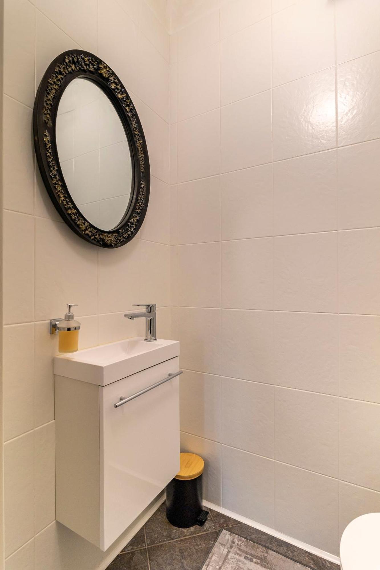 Wonderful 2- Bedroom Apartment With Soul Wwa70 Varsóvia Exterior foto
