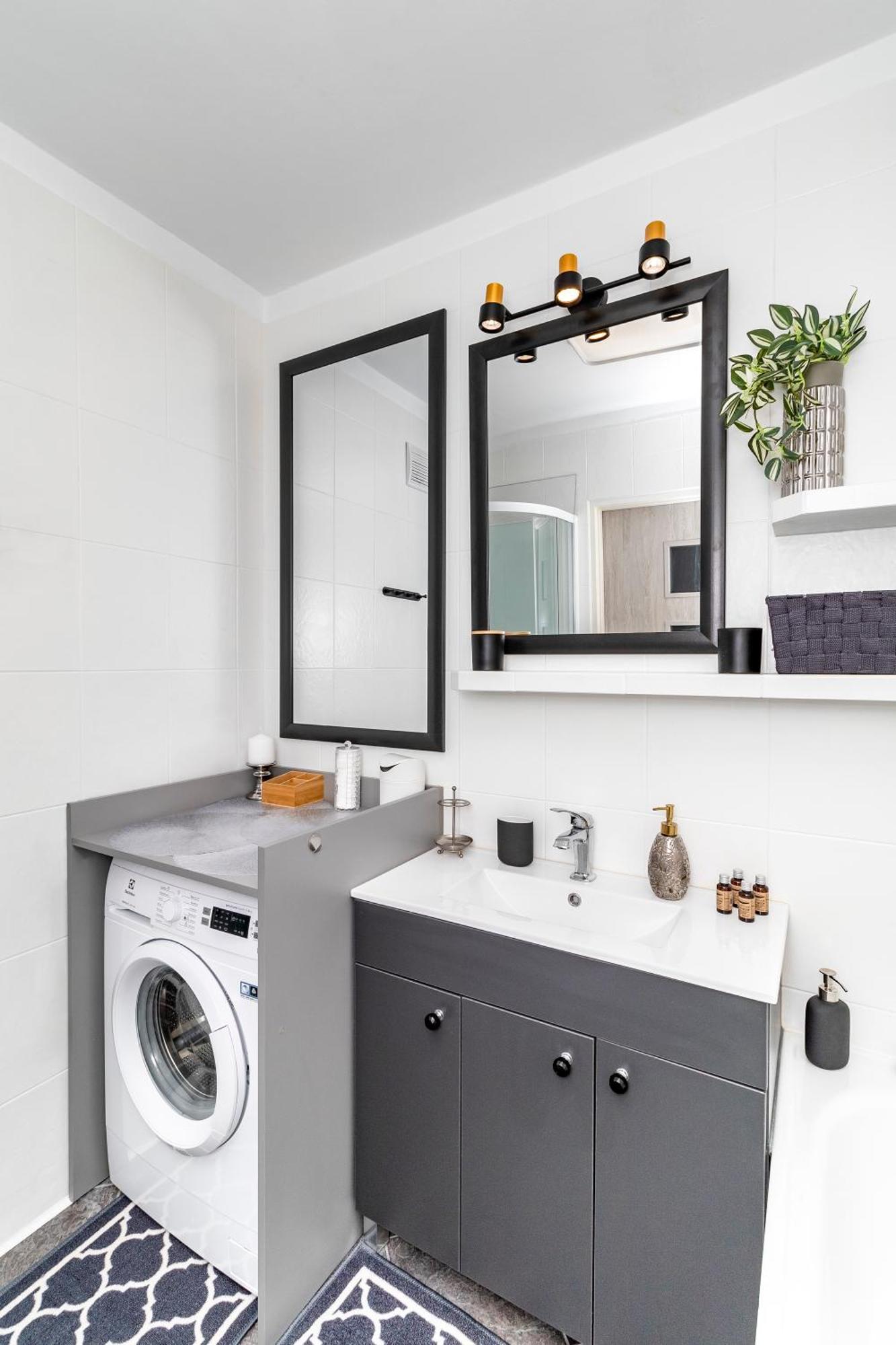 Wonderful 2- Bedroom Apartment With Soul Wwa70 Varsóvia Exterior foto